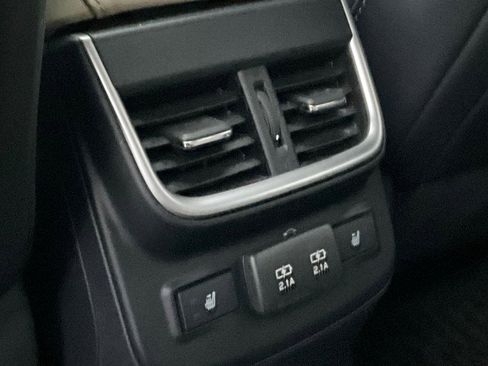 Used 2021 Subaru Outback Limited image 35