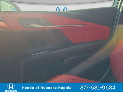 Used 2025 Toyota Camry XSE FWD image 27
