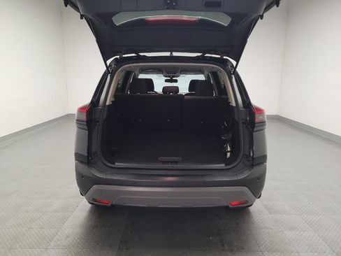 Used 2023 Nissan Rogue SV FWD image 29