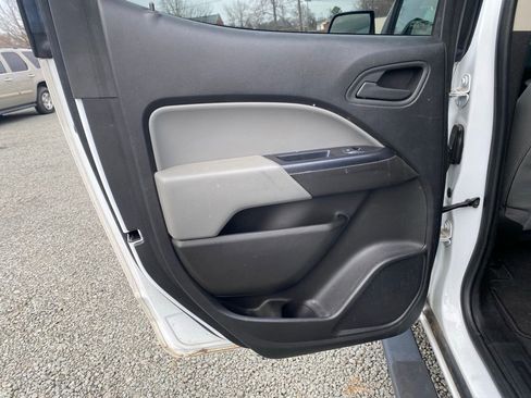 Used 2020 Chevrolet Colorado W/T image 15