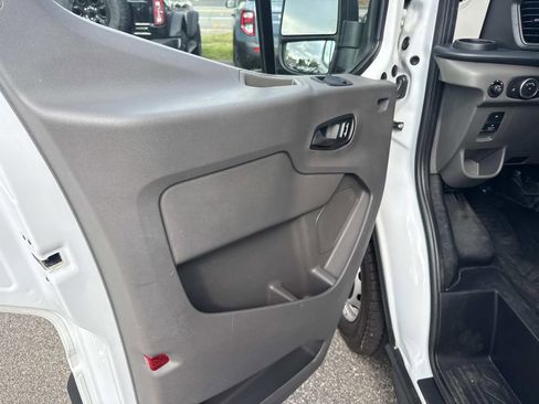 Used 2023 Ford Transit 350 XL RWD image 18