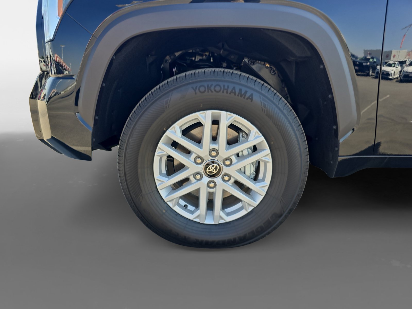 Certified 2026 Toyota Tundra SR5 w/ SR5 Convenience Package AWD/4WD image 14