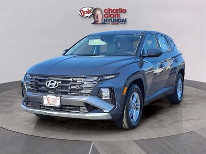 New 2025 Hyundai Tucson SE