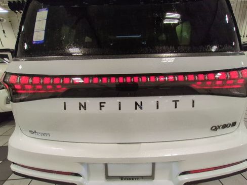 New 2026 INFINITI QX80 Autograph w/ Premium Cargo Package AWD/4WD image 31