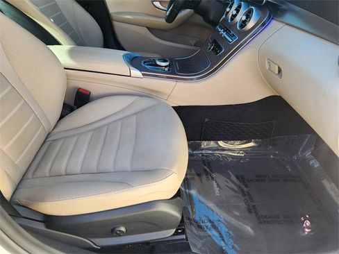 Certified 2020 Mercedes-Benz C 300 4MATIC Sedan image 19