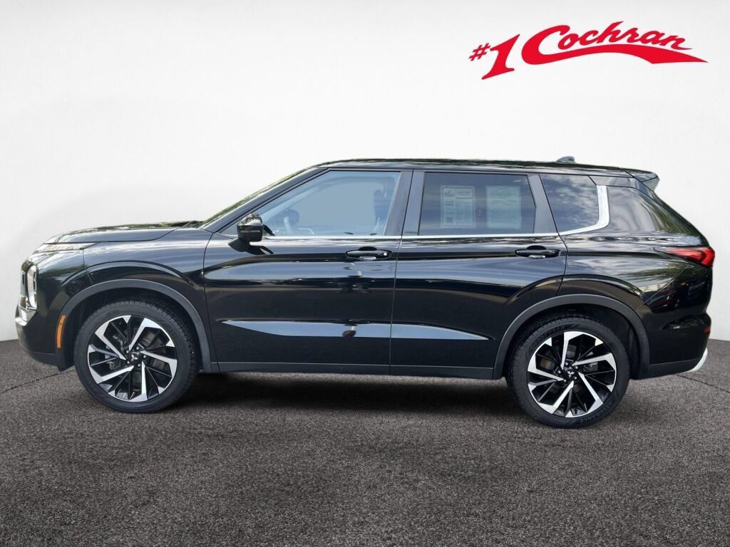 Used 2022 Mitsubishi Outlander SE AWD/4WD image 10