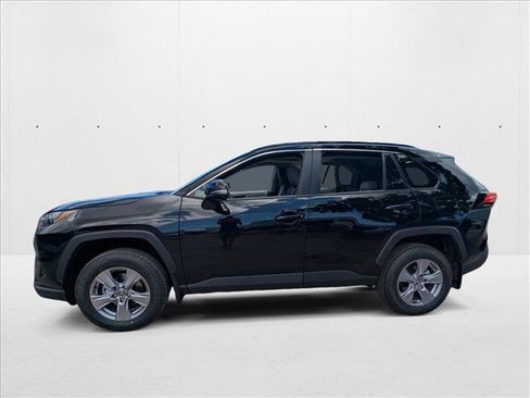 New 2025 Toyota RAV4 XLE image 5