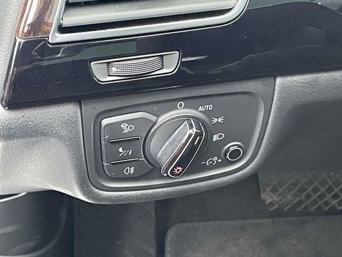 Used 2011 Audi A8 L 4.2 image 16