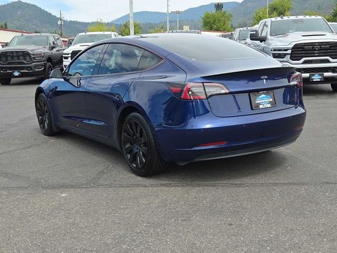 Used 2022 Tesla Model 3 Long Range AWD/4WD image 12