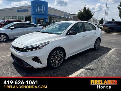 Used 2022 Kia Forte GT w/ GT2 Package FWD image 2