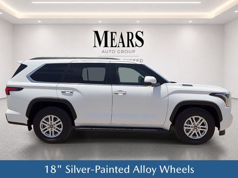 Used 2026 Toyota Sequoia SR5 AWD/4WD image 7