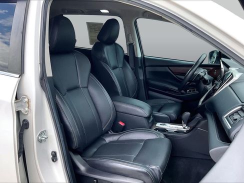 Used 2024 Subaru Ascent Touring w/ Popular Package #2 AWD/4WD image 9