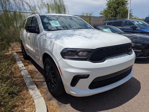 Used 2021 Dodge Durango GT RWD image 3