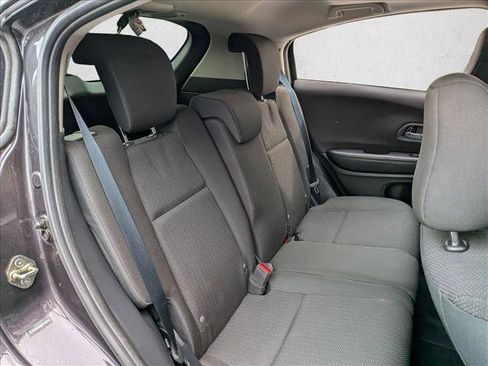 Used 2016 Honda HR-V EX image 18