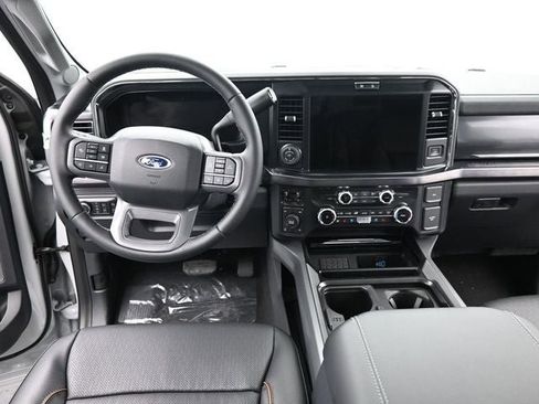 New 2026 Ford F250 Lariat w/ Black Appearance Package AWD/4WD image 20