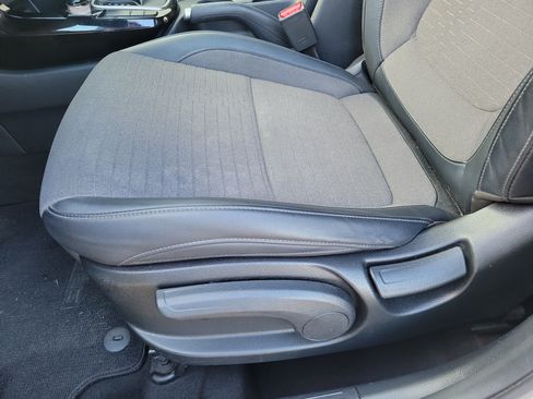 Used 2023 Kia Seltos S FWD image 10