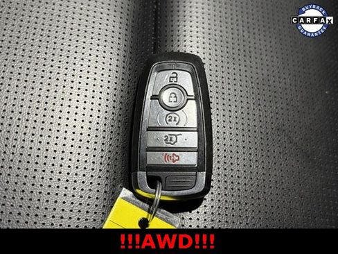 Used 2024 Ford Escape Platinum image 33