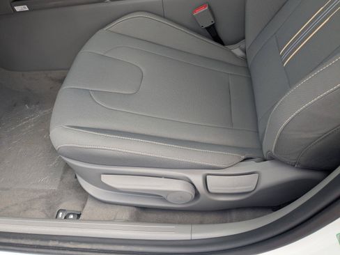 New 2026 Hyundai Elantra SEL Sport Premium FWD image 22