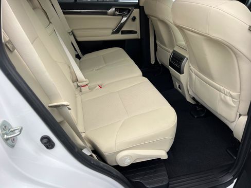 Certified 2023 Lexus GX 460 Premium w/ Premium Plus Package AWD/4WD image 15