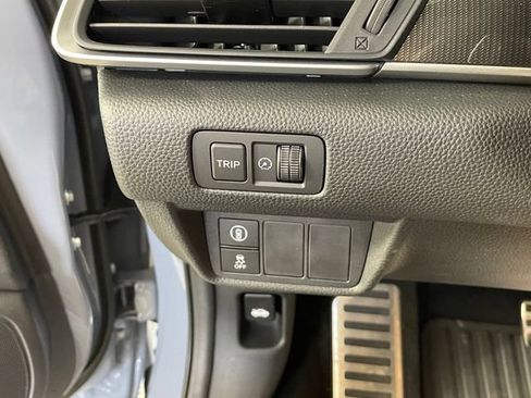 Used 2022 Honda Accord Sport image 10