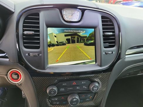 Used 2023 Chrysler 300 C RWD image 30