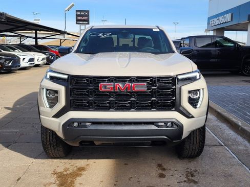 New 2026 GMC Canyon Elevation w/ Convenience Package image 9