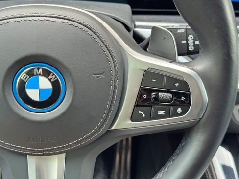 Used 2024 BMW X5 xDrive50e w/ M Sport Package AWD/4WD image 24