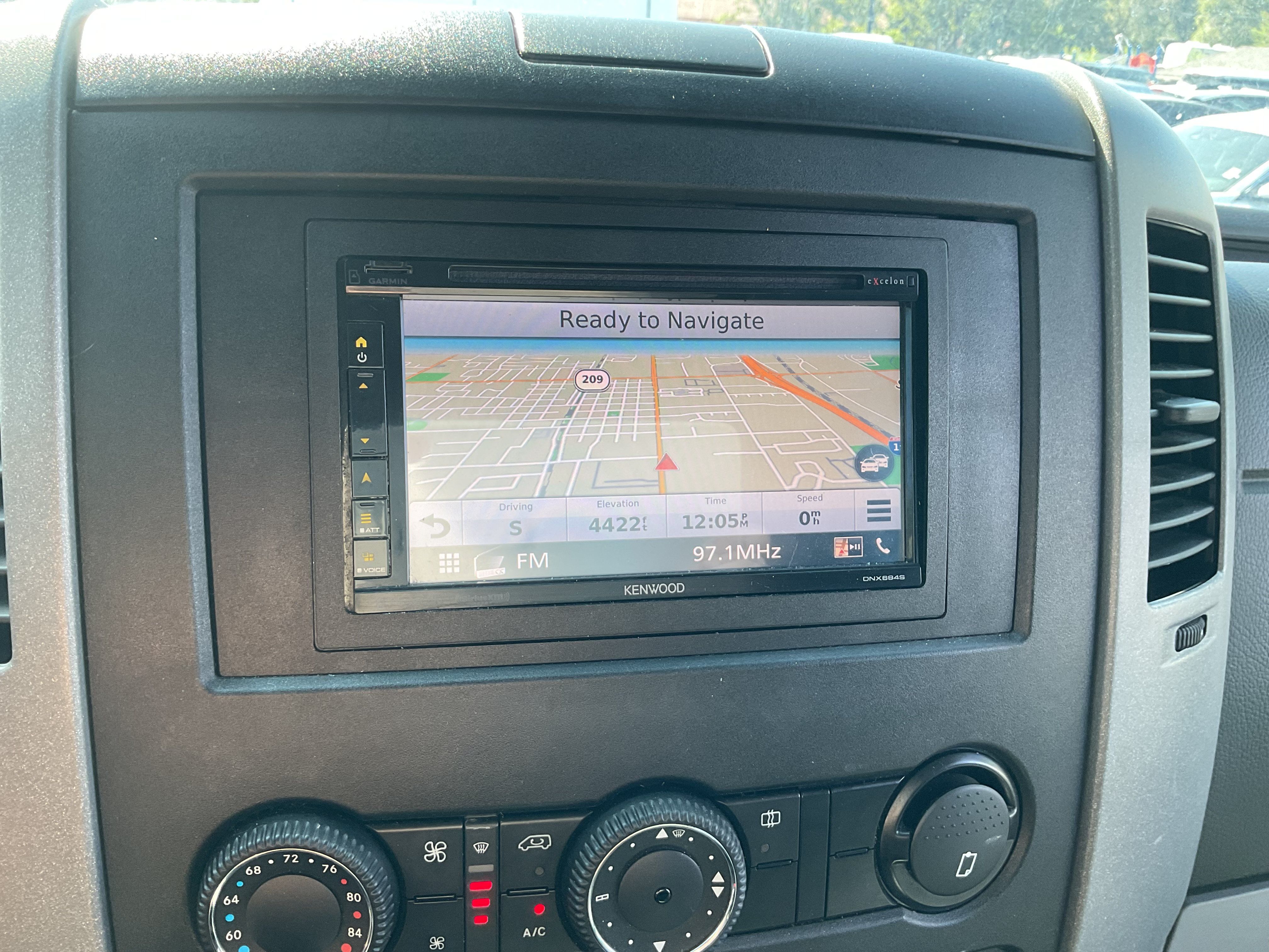 Used 2017 Mercedes-Benz Sprinter 2500 image 16