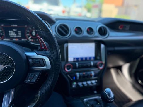 Used 2020 Ford Mustang GT Premium w/ GT Performance Package RWD image 8