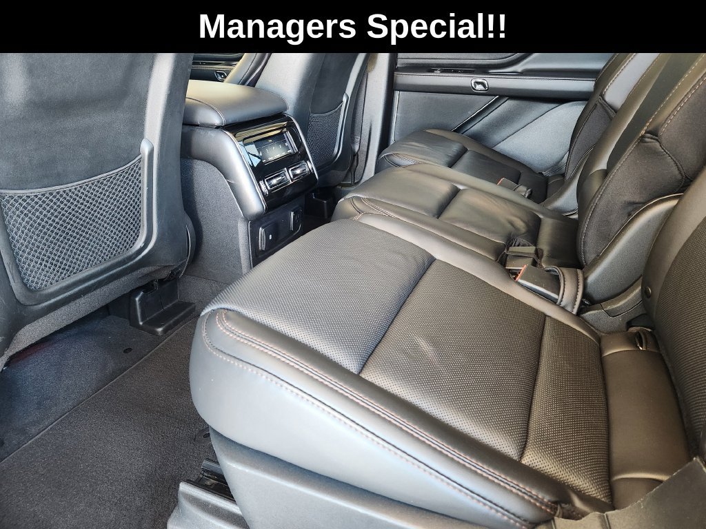 Used 2023 Lincoln Aviator Reserve w/ Equipment Group 201A RWD image 33