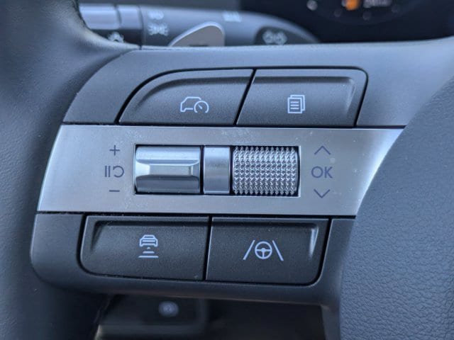 Certified 2026 Hyundai Kona SEL Premium AWD/4WD image 24