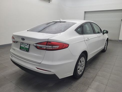 Used 2020 Ford Fusion S image 9