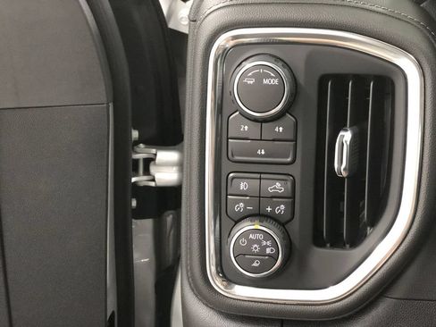 Used 2020 Chevrolet Silverado 2500 LT w/ All Star Edition AWD/4WD image 16