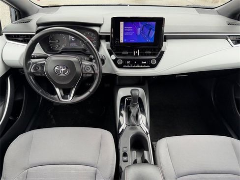 Used 2023 Toyota Corolla SE image 9