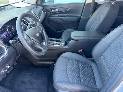 Used 2021 Chevrolet Equinox LT FWD image 10