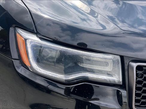 Used 2020 Jeep Grand Cherokee Limited X image 28