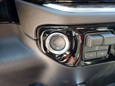 New 2026 GMC Sierra 1500 Elevation w/ X31 Off-Road Package AWD/4WD image 26