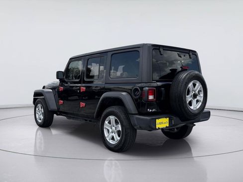 Used 2022 Jeep Wrangler Unlimited Sport AWD/4WD image 5
