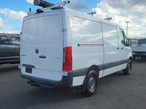 Used 2020 Mercedes-Benz Sprinter 144 Cargo image 4