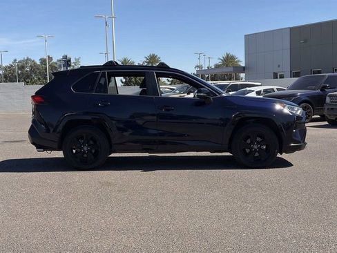 Used 2020 Toyota RAV4 XSE image 5