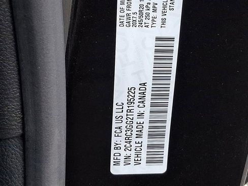 New 2026 Chrysler Pacifica Limited image 22