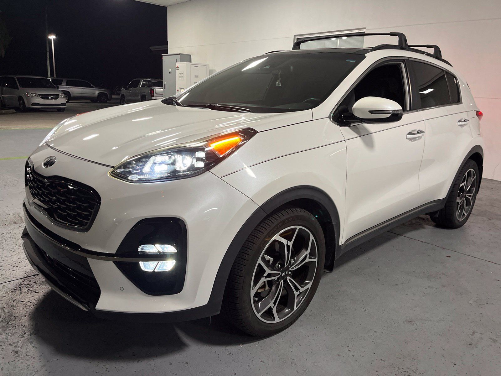 Used 2022 Kia Sportage SX FWD image 1