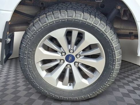 Used 2018 Ford F150 XL w/ Equipment Group 101A Mid AWD/4WD image 6