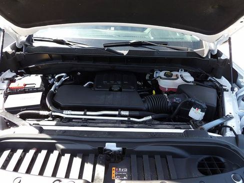 Certified 2025 Chevrolet Silverado 1500 LT AWD/4WD image 42
