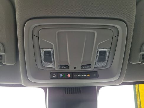 Used 2024 GMC Sierra 1500 Pro w/ Pro Value Package image 17