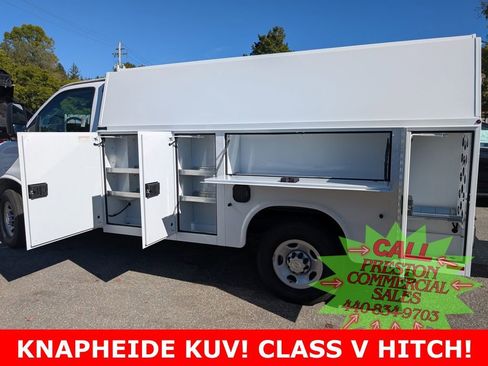 New 2025 Chevrolet Express 3500 w/ Power Convenience Package RWD image 17