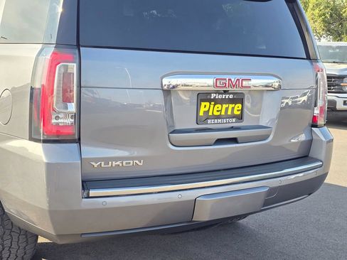 Used 2018 GMC Yukon Denali w/ Denali Ultimate Package AWD/4WD image 7