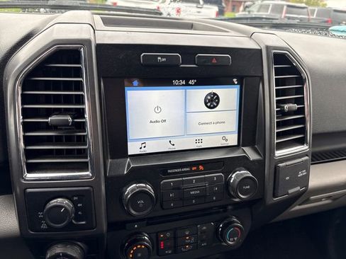 Used 2016 Ford F150 XLT w/ Equipment Group 302A Luxury image 22