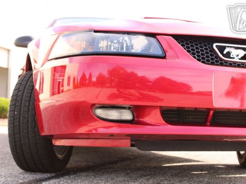 Used 2001 Ford Mustang GT image 28