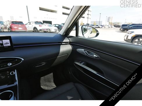 Used 2026 Genesis GV70 2.5T image 13